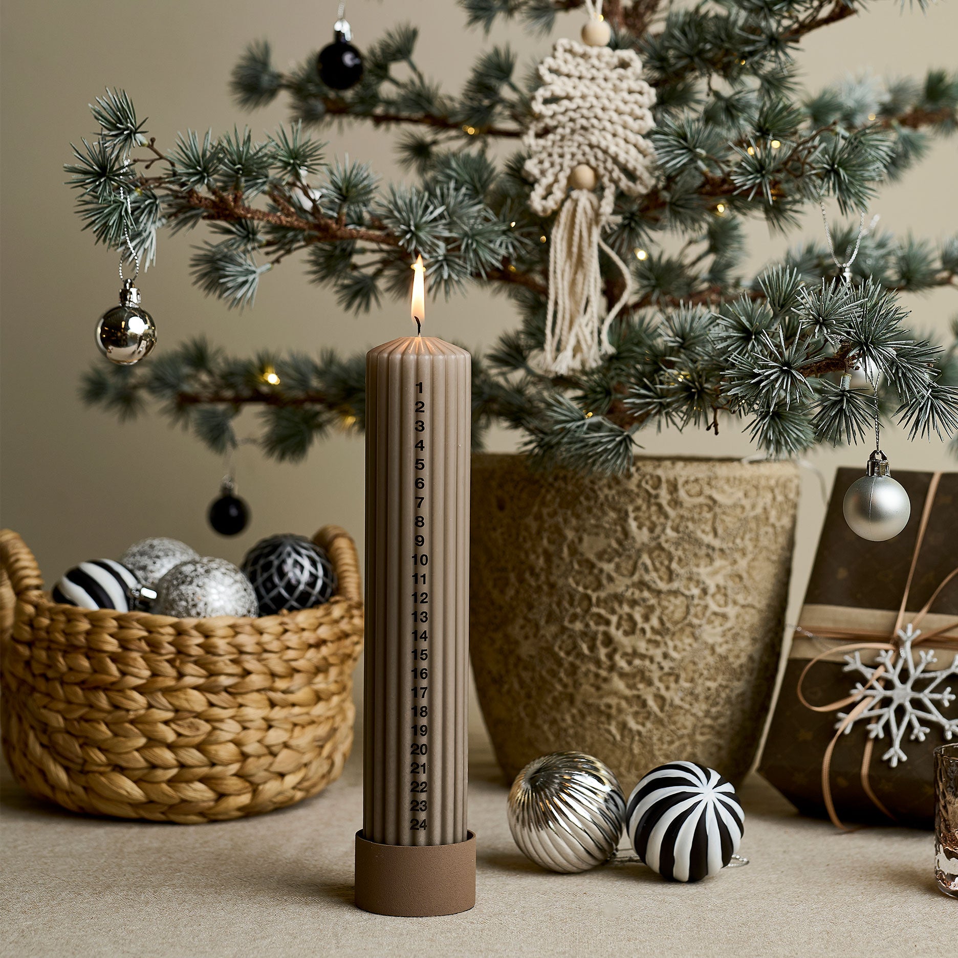 Rillet Kalenderlys, 60 timer.